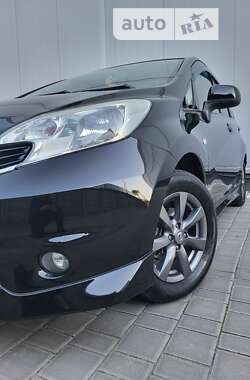 Хэтчбек Nissan Note 2014 в Одессе