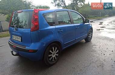 Хэтчбек Nissan Note 2006 в Староконстантинове