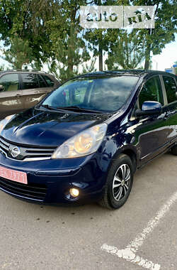 Хэтчбек Nissan Note 2010 в Ровно