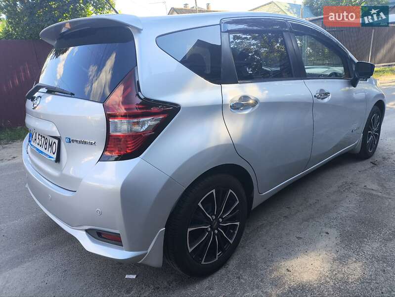 Хэтчбек Nissan Note 2017 в Ирпене
