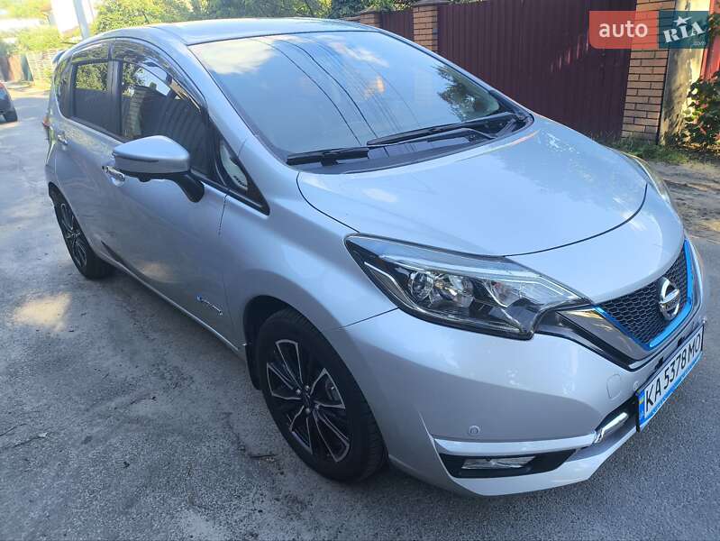 Хэтчбек Nissan Note 2017 в Ирпене