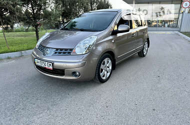 Хэтчбек Nissan Note 2008 в Полтаве