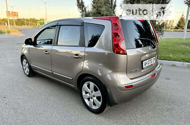 Хэтчбек Nissan Note 2008 в Полтаве