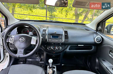 Хэтчбек Nissan Note 2012 в Могилев-Подольске