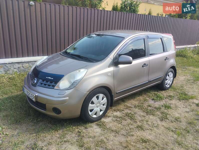Хэтчбек Nissan Note 2008 в Кременчуге