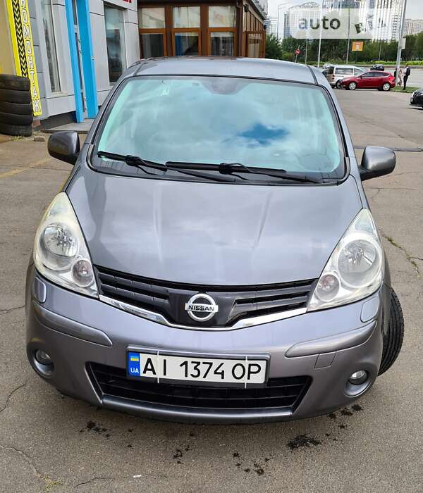 Хэтчбек Nissan Note 2012 в Киеве