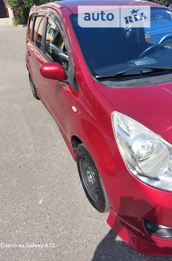 Хетчбек Nissan Note 2012 в Вишневому