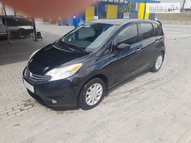 Хэтчбек Nissan Note 2015 в Тернополе