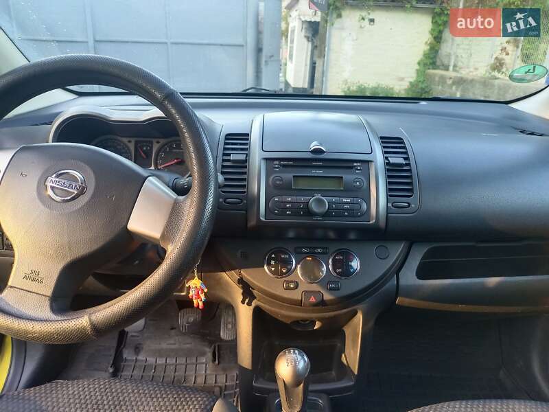 Хэтчбек Nissan Note 2006 в Умани