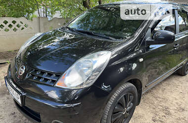 Хэтчбек Nissan Note 2008 в Литине