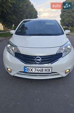 Хэтчбек Nissan Note 2013 в 