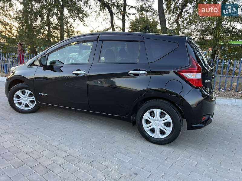 Хетчбек Nissan Note 2017 в Одесі