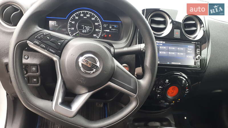 Хэтчбек Nissan Note 2017 в Ирпене