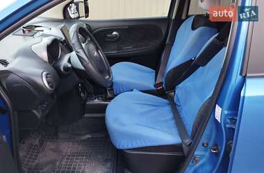 Хэтчбек Nissan Note 2007 в 