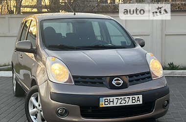 Хэтчбек Nissan Note 2006 в Одессе