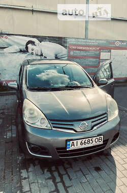 Хэтчбек Nissan Note 2012 в Киеве