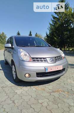 Хетчбек Nissan Note 2007 в Дубні