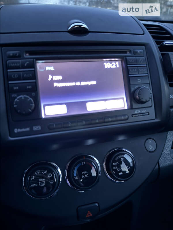 Хетчбек Nissan Note 2010 в Львові