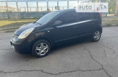 Хэтчбек Nissan Note 2007 в Полтаве