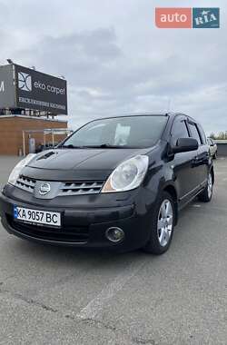 Хэтчбек Nissan Note 2008 в 