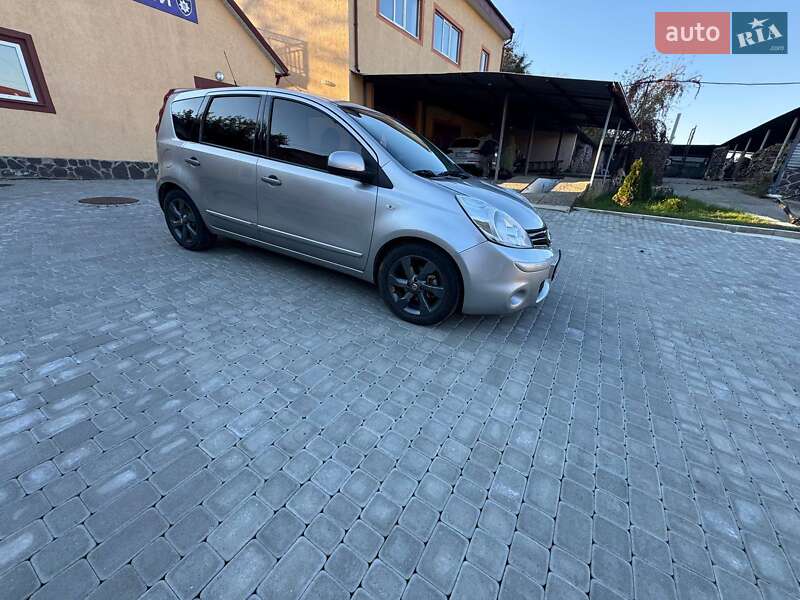 Хэтчбек Nissan Note 2011 в Черновцах фото 8 Хэтчбек Nissan Note 2011 в Черновцах