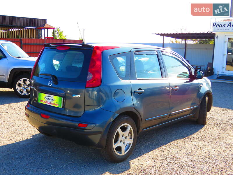 Хэтчбек Nissan Note 2012 в Кропивницком
