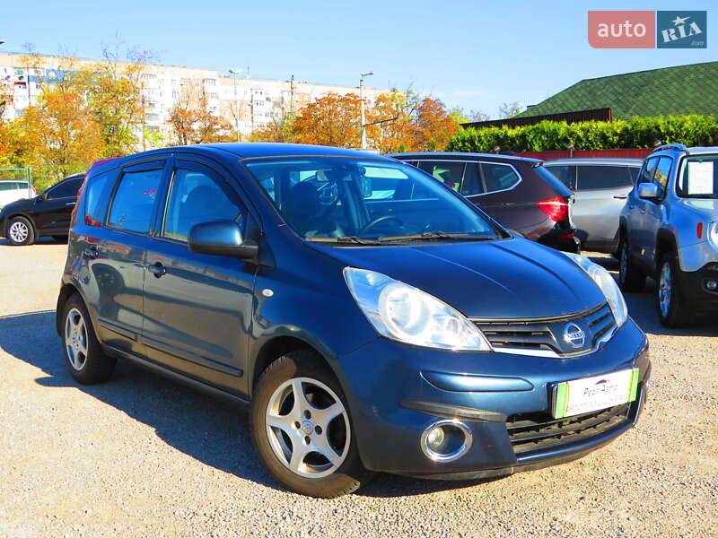 Хетчбек Nissan Note 2012 в Кропивницькому