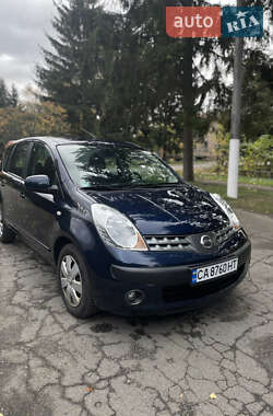 Хетчбек Nissan Note 2006 в Умані