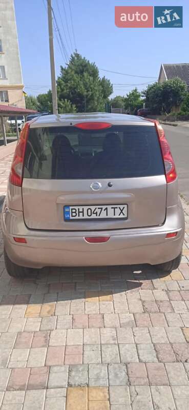 Хэтчбек Nissan Note 2006 в Одессе
