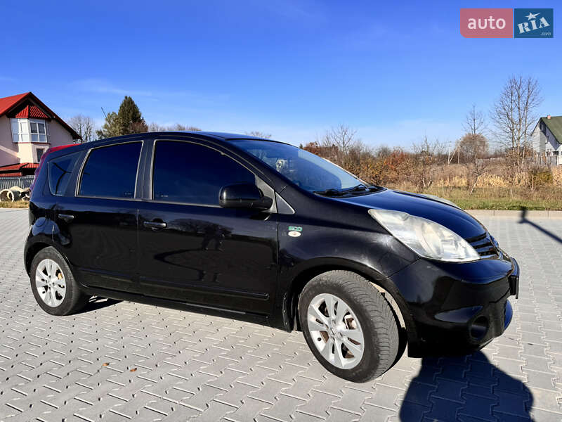 Хетчбек Nissan Note 2009 в Богородчанах