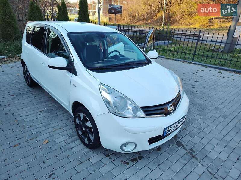 Хетчбек Nissan Note 2012 в Рівному фото 3 Хетчбек Nissan Note 2012 в Рівному