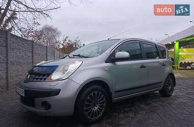 Хэтчбек Nissan Note 2006 в Днепре