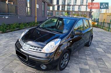 Хэтчбек Nissan Note 2008 в Львове