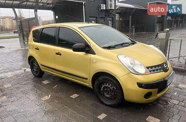 Хетчбек Nissan Note 2008 в Ужгороді