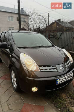 Хетчбек Nissan Note 2008 в Шумську