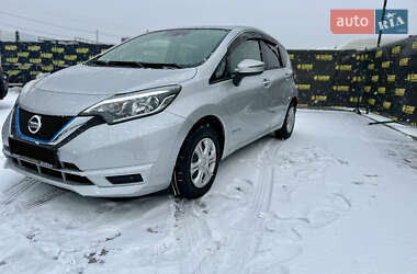 Хэтчбек Nissan Note 2016 в Киеве