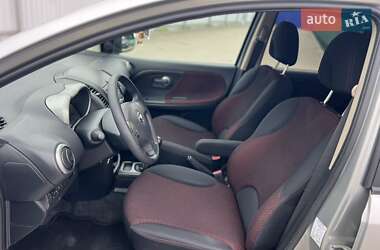 Хэтчбек Nissan Note 2007 в 