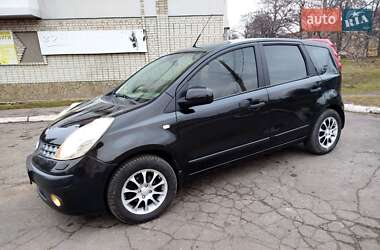 Хэтчбек Nissan Note 2006 в Первомайске