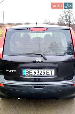 Хэтчбек Nissan Note 2006 в Первомайске