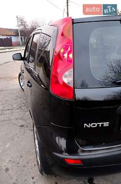 Хэтчбек Nissan Note 2006 в Первомайске