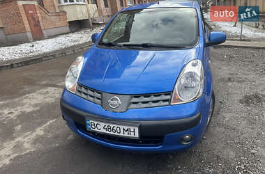 Хэтчбек Nissan Note 2006 в Полтаве