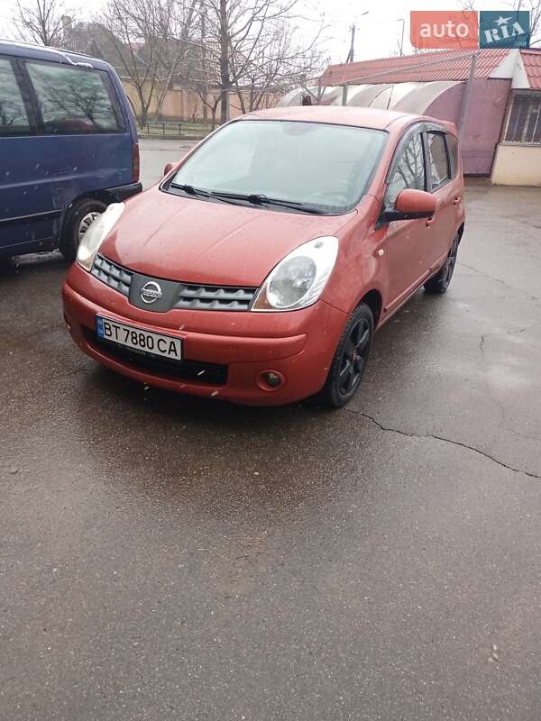 Хетчбек Nissan Note 2007 в Херсоні