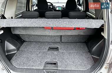 Хэтчбек Nissan Note 2007 в 