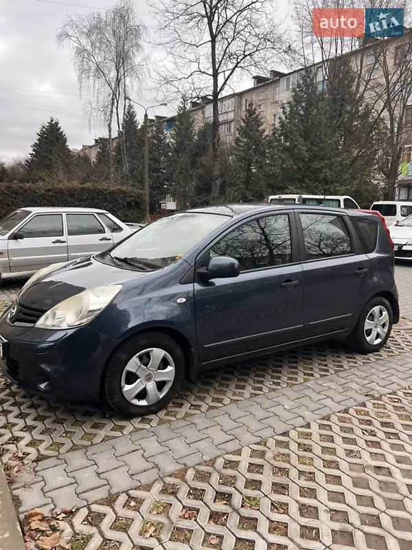 Nissan Note 2012