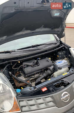 Хэтчбек Nissan Note 2006 в 