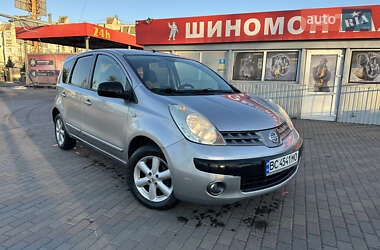 Хэтчбек Nissan Note 2006 в Червонограде