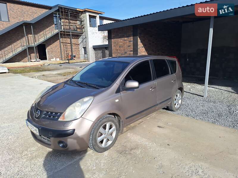 Хэтчбек Nissan Note 2007 в Хмельницком