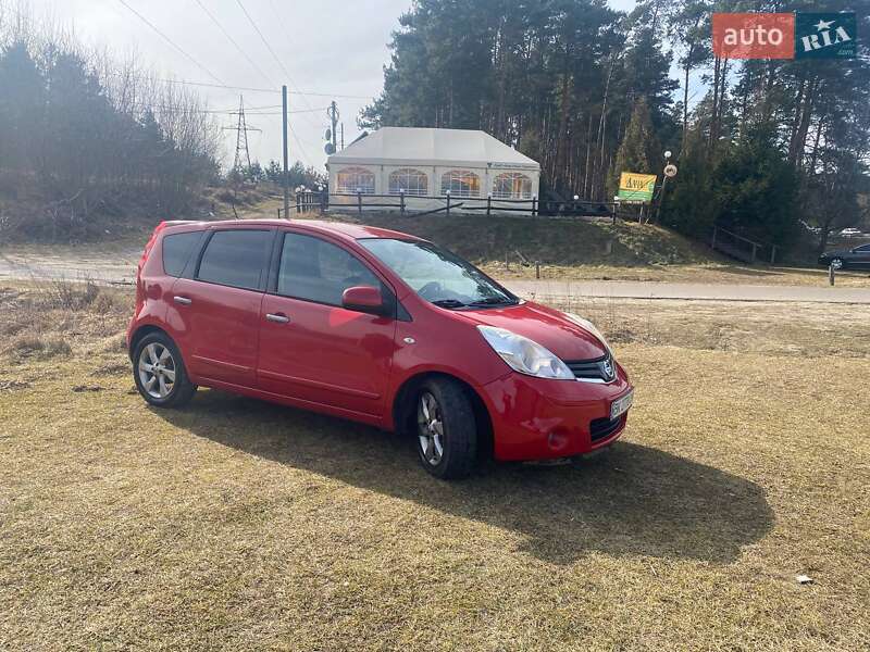 Nissan Note 2011