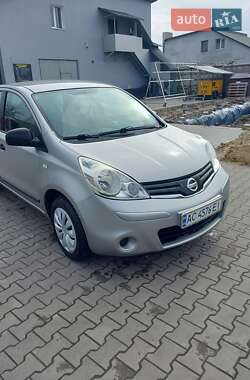 Хэтчбек Nissan Note 2010 в Луцке