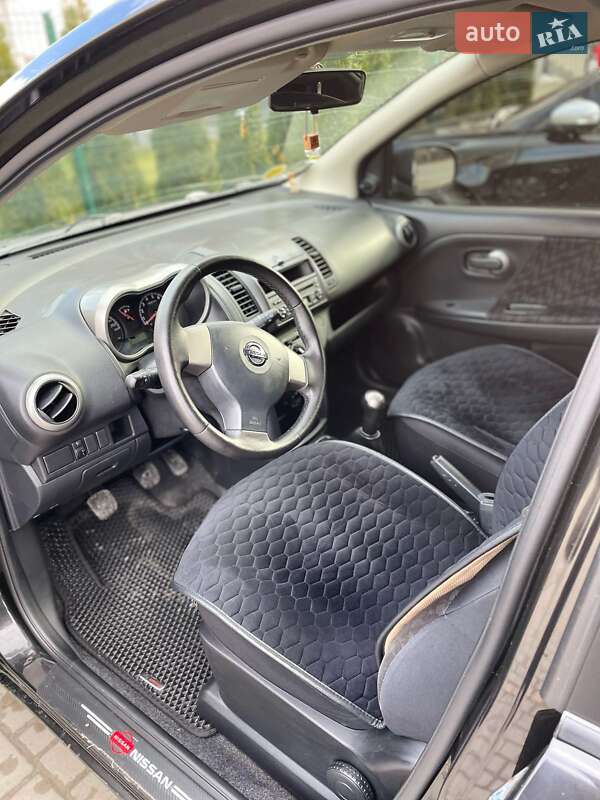 Хэтчбек Nissan Note 2007 в Львове